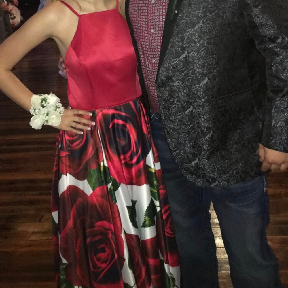 Red prom dress